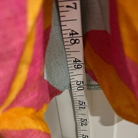 DRESS TO V-Neck Floral Linen Blend Maxi Dress - Picture 13 of 13